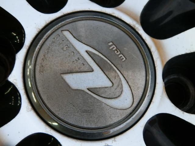 weds LEONIS
9-spoke wheels