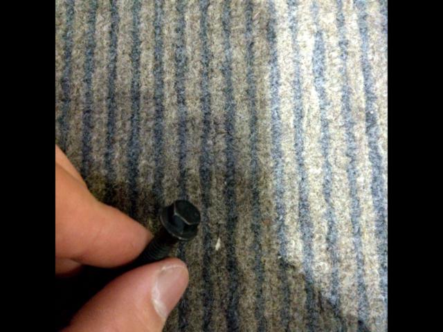 Brembo handlebar clamp
No mirror holder
Positive screw