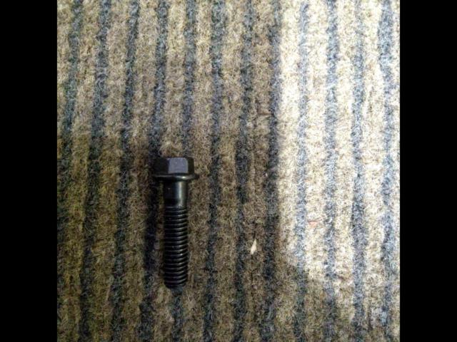 Brembo handlebar clamp
No mirror holder
Positive screw