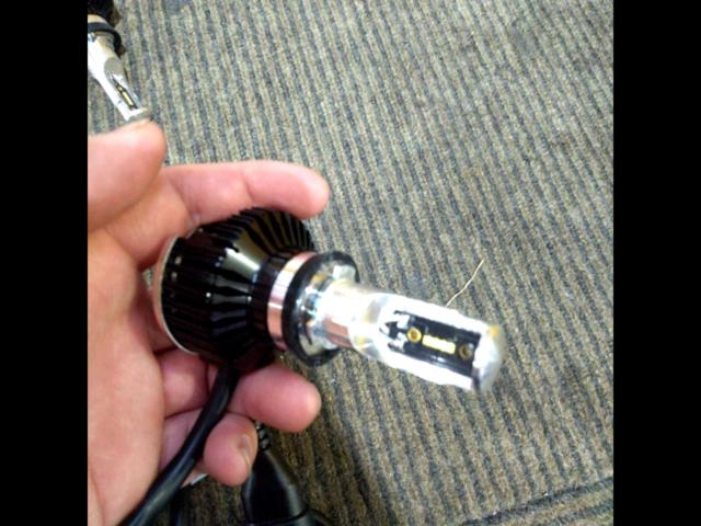 E12
Notebook (November 2016 onwards)
ZRAY
LED bulb
H11