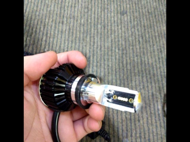 E12
Notebook (November 2016 onwards)
ZRAY
LED bulb
H11