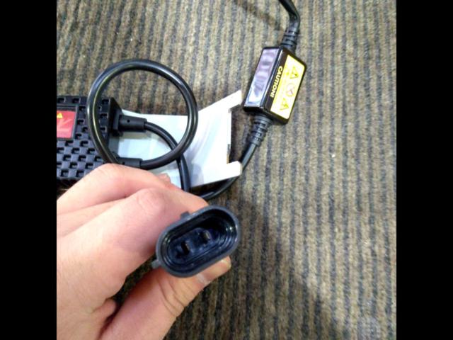 E12
Notebook (November 2016 onwards)
ZRAY
LED bulb
H11