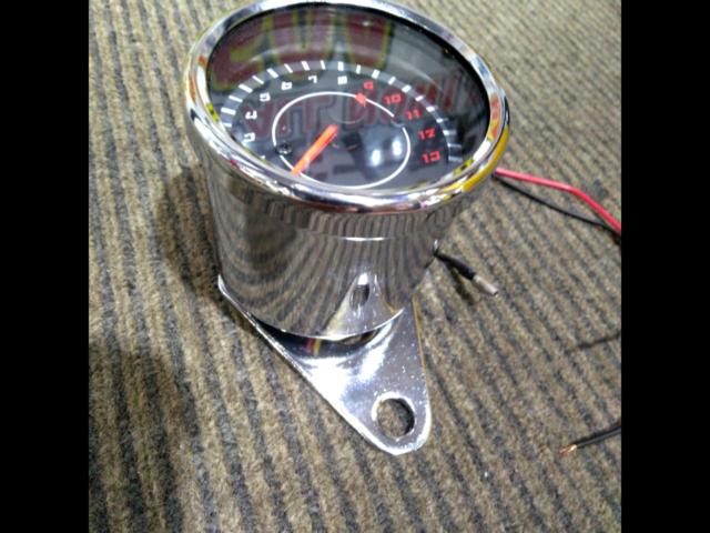 Unknown Manufacturer
Universal tachometer