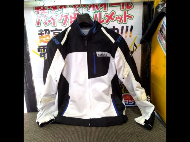 Size XLRS: Saichi (RS Taichi) x Yamaha (Yamaha)
Mesh jacket