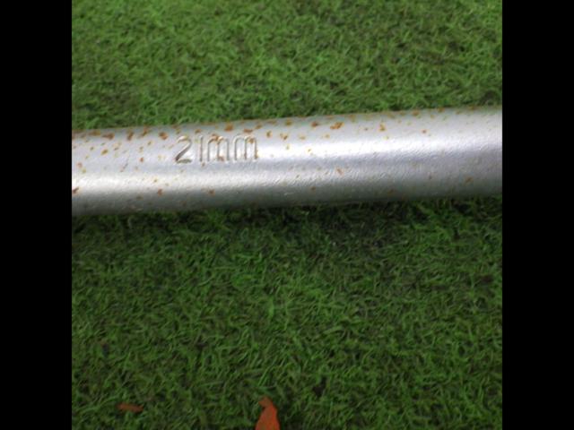 メーカー不明クロスレンチ