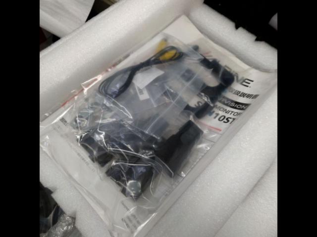 ALPINE
SXH10ST
10.1-inch
WXGA
Rear Vision 2 Monitor Set