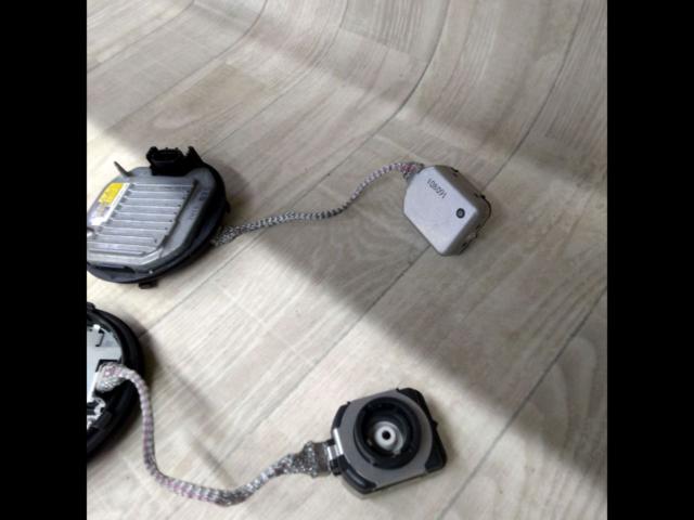 Toyota genuine parts
85967-22080
Genuine HID ballast
D4S / D4R
■
Mark X
130 system