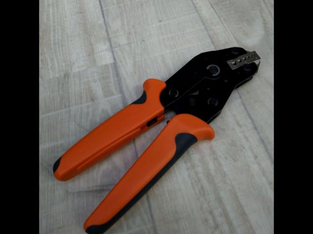 IWISS
SN-QC
Die-replaceable
Quick Dice
Multi-crimping tool set