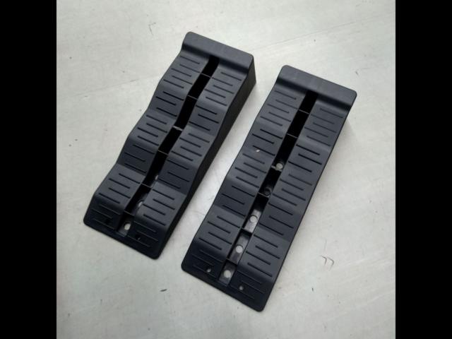 Tools Island
Car slope