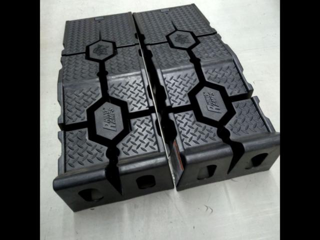 HINO
RAMPS
Car slope