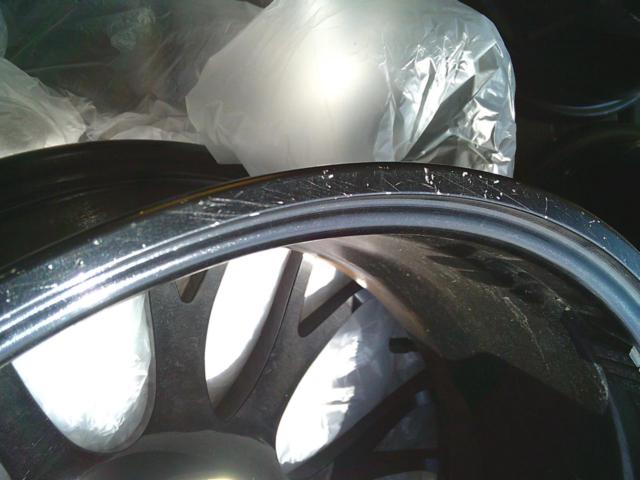 RX2604-082 weds (WedsSport)
SPORT
SA-20R
This product includes only the four wheels.