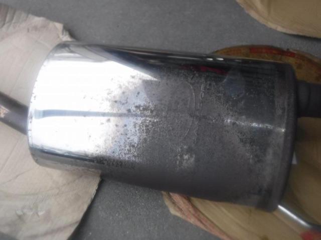 GANADOR
Vertex
Right-side exit square double muffler
Land Cruiser Prado/GUN150: For gasoline vehicles