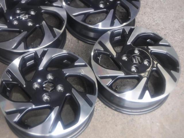 Genuine Suzuki parts
Spacia custom genuine