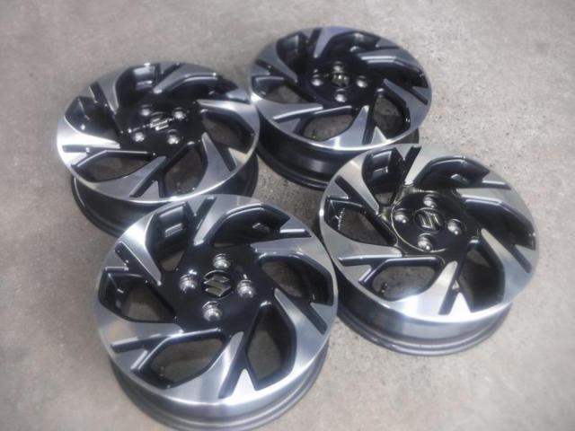 Genuine Suzuki parts
Spacia custom genuine