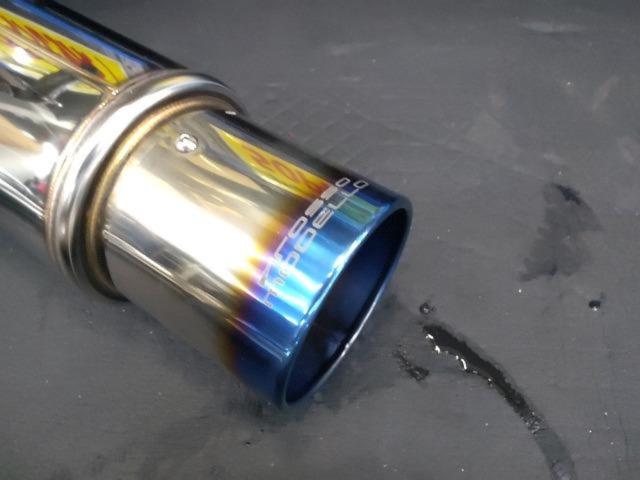 rosso
MODELLO
Ti-C
Sports
muffler