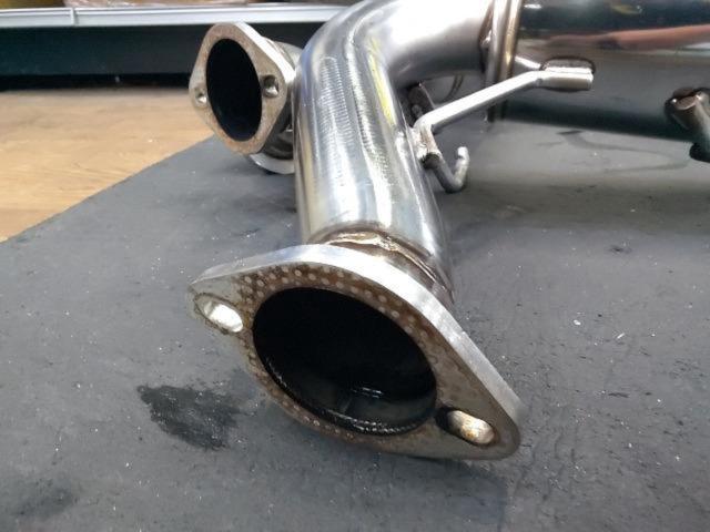 rosso
MODELLO
Ti-C
Sports
muffler