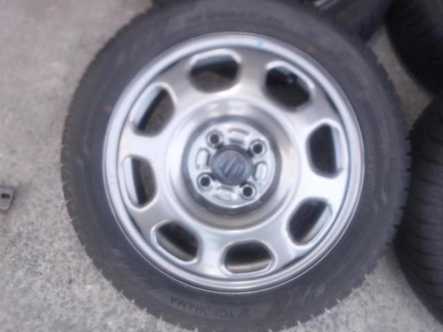 1) Genuine Suzuki parts
Hustler
Genuine
Steel wheel
+
YOKOHAMA
iceGUARD
iG60