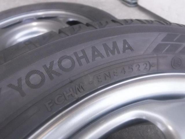 1) Genuine Suzuki parts
Hustler
Genuine
Steel wheel
+
YOKOHAMA
iceGUARD
iG60
