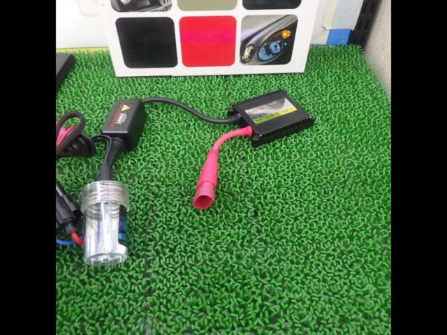 HID kit
9006 (HB4) 8000K