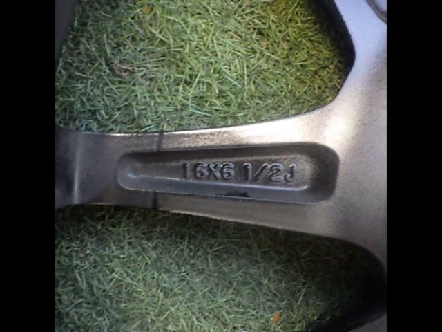 Genuine Mazda parts
Genuine ND Roadster 16-inch gloss black wheels 6.5Jx16+45/100-4H