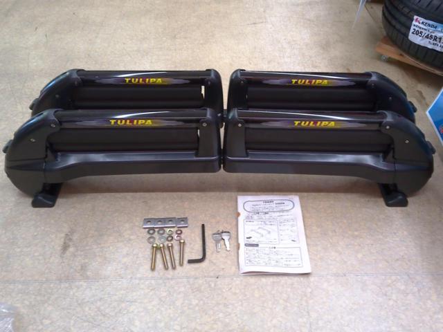 TERZOTULIPA
Skiing
&amp;
Snowboard Carrier
(Roof-on type)
(SS101B)