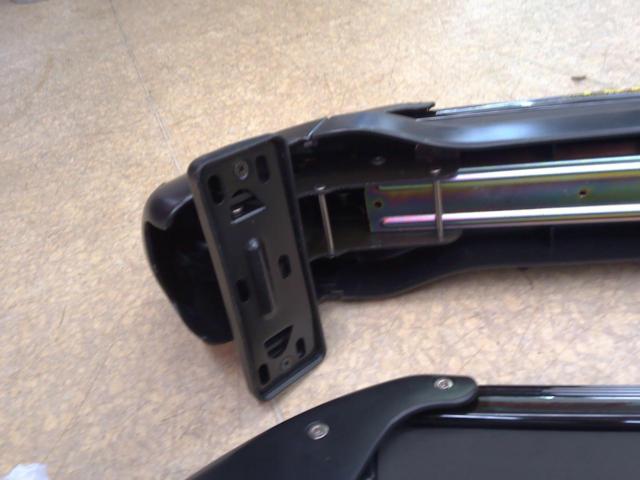 TERZOTULIPA
Skiing
&amp;
Snowboard Carrier
(Roof-on type)
(SS101B)