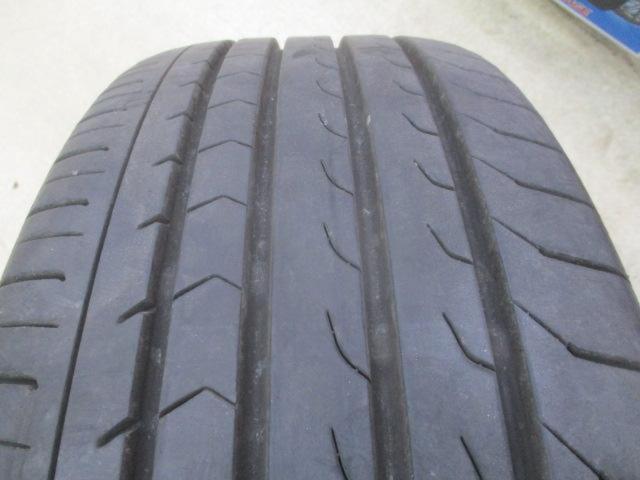 AUTOWAY
EMBELY
S12
+
YOKOHAMA (Yokohama)
BluEarth
RV03