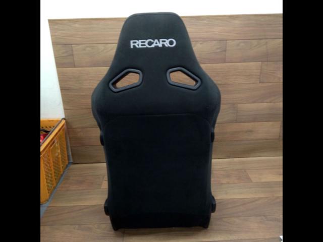 RECARO
SR-C
BK100
BK / BK