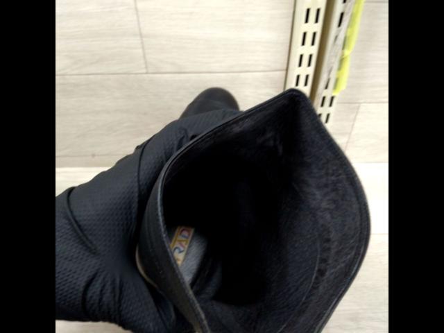 STRADA
Leather
Riders boots
Size: 25cm