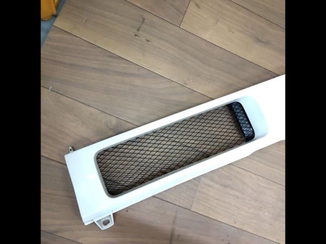 SUZUKI
CT 51 S / Wagon R
RR
Genuine grill