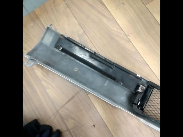 SUZUKI
CT 51 S / Wagon R
RR
Genuine grill