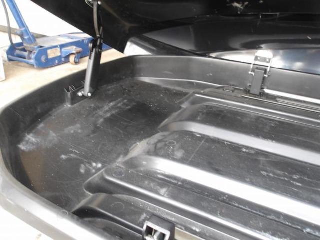 INNO BRQ124
SHADOW 124
Roof BOX