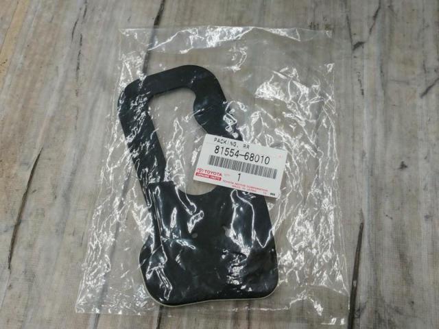 【右側】【トヨタ純正】テール(ICHIKOH68-3)