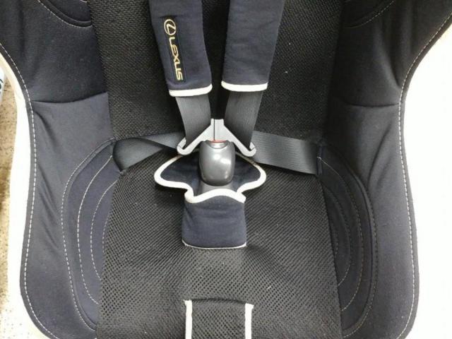 【トヨタ純正】チャイルドシート