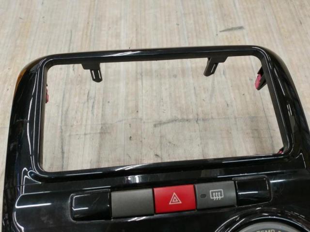 【ダイハツ純正】オーディオパネル(55405-B2400)