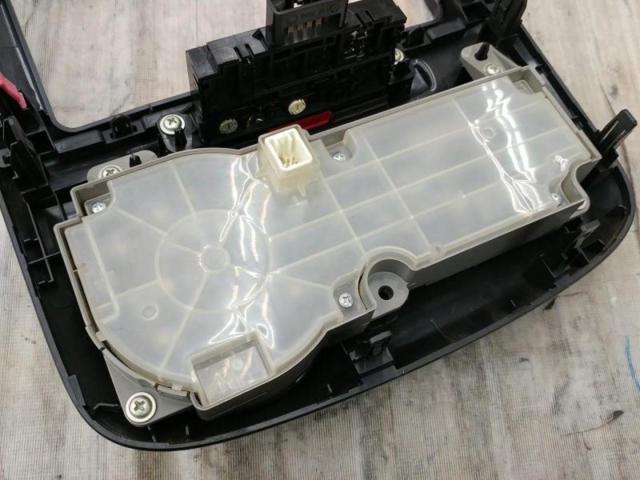 【ダイハツ純正】オーディオパネル(55405-B2400)