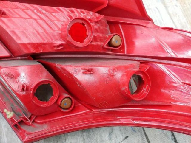 Left side Suzuki genuine taillight
