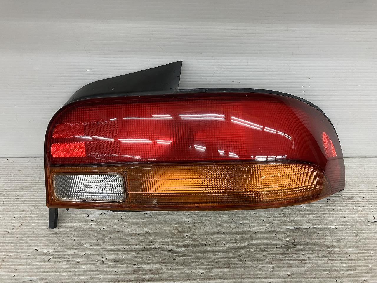 スバル (SUBARU) インプレッサGC8 後期純正テールレンズ 品番:KOITO 53 