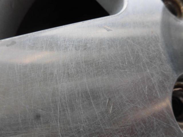 Genuine Suzuki parts
6-spoke