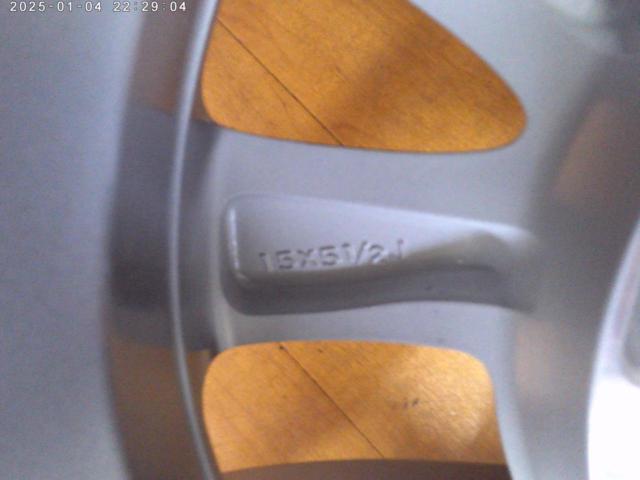 Genuine Suzuki parts
Jimny Sierra
Genuine aluminum wheels + DUNLOPGRANDTREK
AT20