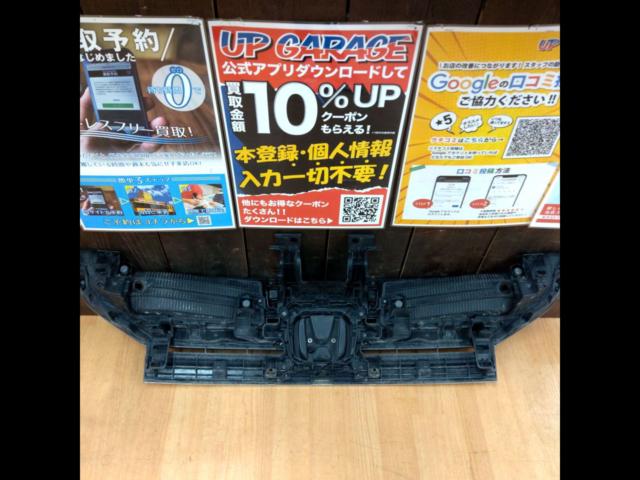 Honda genuine
Front grille
Step WGN
Spada
RK5 the previous fiscal year