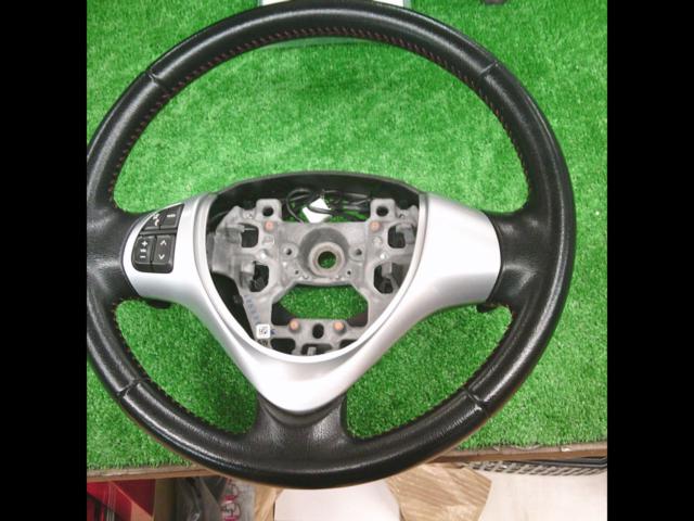 SUZUKI
Genuine leather steering wheel
Alto turbo RS / HA36S
AT