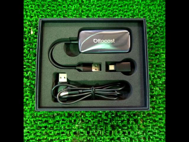 Ottocast Play2Video Ultra 新品未使用品 オットキャスト Ottocast 