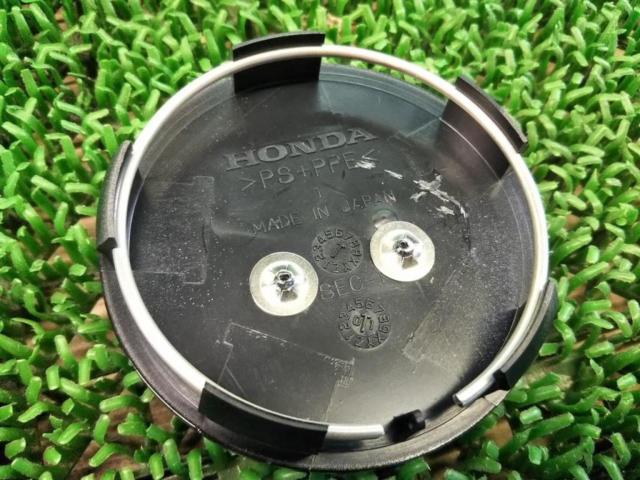 Honda genuine Acura
Center cap
4 sheets set