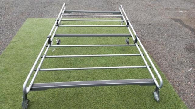 Rocky+
U61V Minicab
Standard film
ZM333-ML
Aluminum roof rack