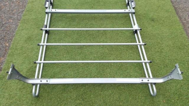 Rocky+
U61V Minicab
Standard film
ZM333-ML
Aluminum roof rack