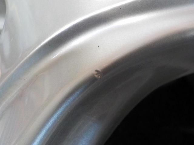 DUNLOP
VIOLENTO
+
DUNLOP
WINTERMAXX
WM02