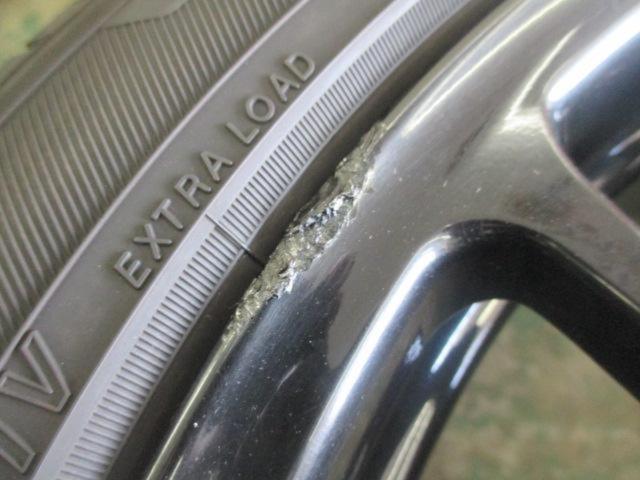 BBS (BB es)
RE5005
+
YOKOHAMA (Yokohama)
BluEarth-ES
ES32