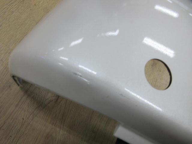 【トヨタ純正】 ハイエース純正リアバンパー