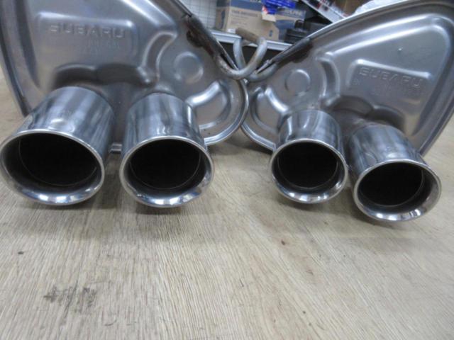 【スバル純正】WRX STI 純正マフラー 2分割